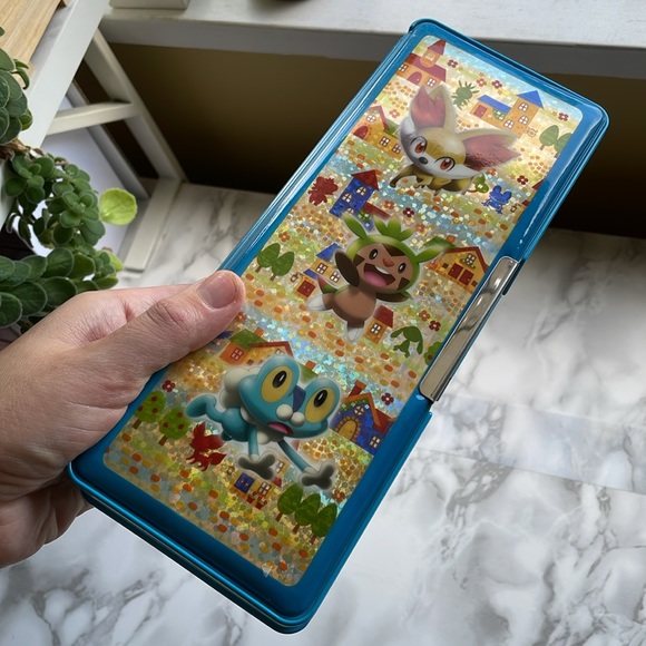 Pokemon Center 2013 - Chespin, Froakie, Fennekin double sided pencil case - Picture 3 of 14